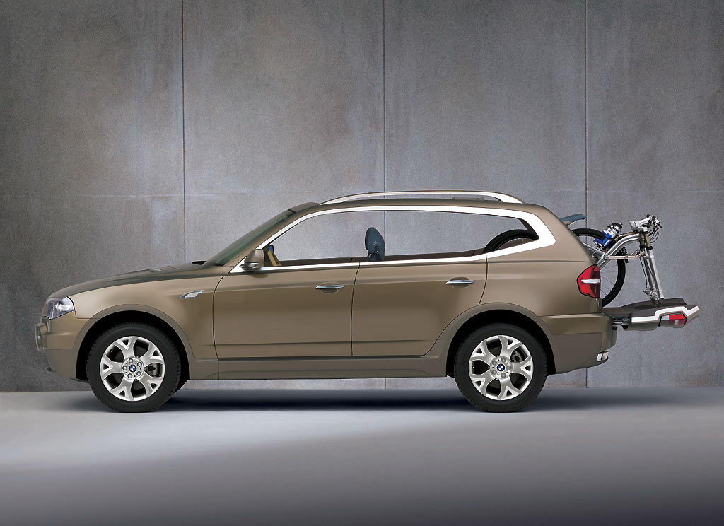 BMW xActivity 2002 005.jpg